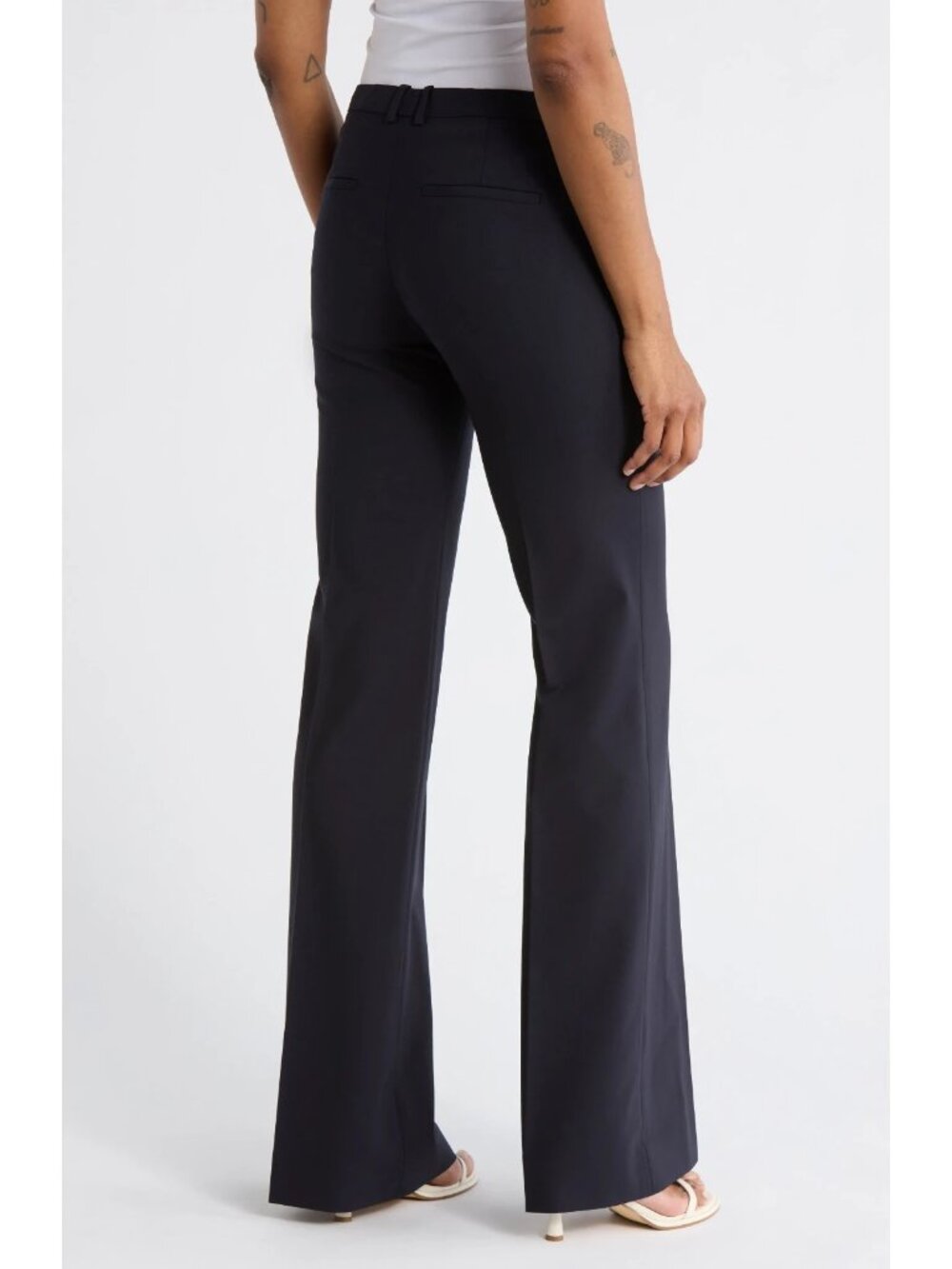 NWT THEORY Demitria in Deep Navy Classic Suit Wool Trouser Pants 6 x 35 - Picture 2 of 8